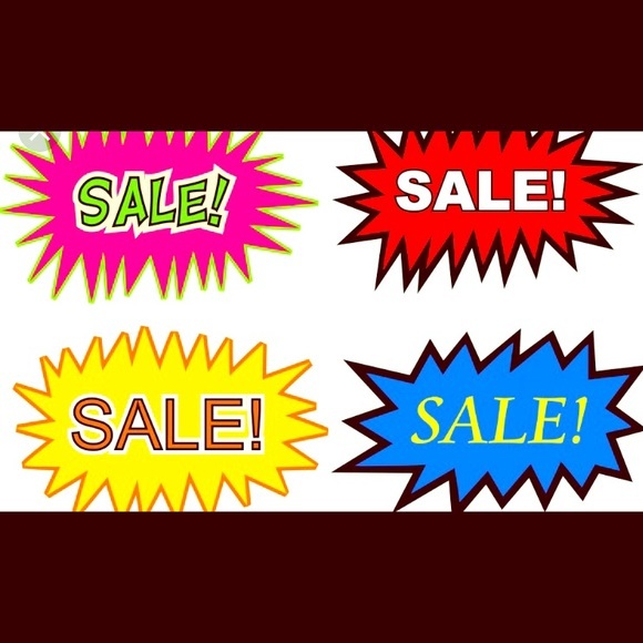 Other - SaLE!!!! Sale!!!! Get your bundles in before 10PM!